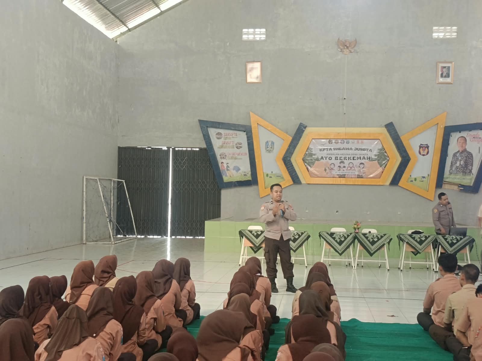 Polres Pacitan Sosialisasi Pemahaman AI kepada Siswa SMAN 2 Pacitan