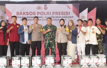 Jelang Ramadhan, Kapolres Sampang Berbagi Sembako Kepada Mahasiswa