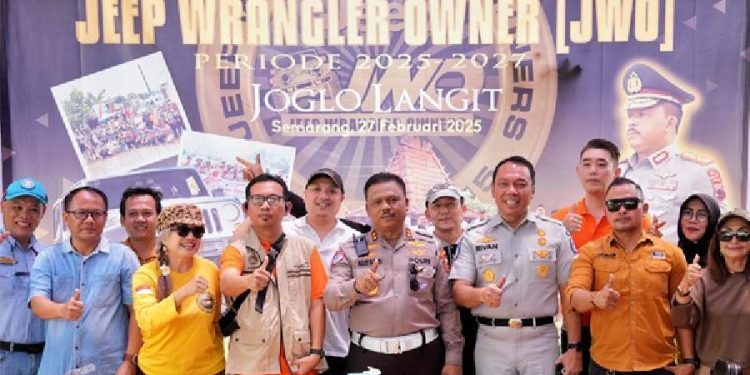 Kakorlantas Polri Gandeng Komunitas Jeep Amankan Arus Mudik Lebaran 2025