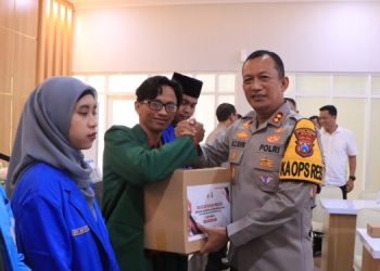 Sambut Ramadhan 1446 H,  Kapolres Madiun Gelar Baksos Polri Presisi  Kolaborasi Bersama Mahasiswa