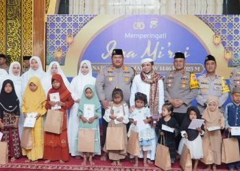 Kapolres Pasuruan Peringati Isra Mi’raj Sekaligus Beri Santunan Anak Yatim
