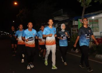 Kapolres Tuban Hadiri Pelantikan Pengurus PWI Tuban dan Ikuti PWI Fun Run Color Night