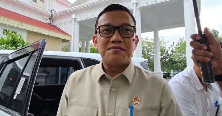 Terkait Pekerja Migran, Menteri Abdul Kadir Lapor Presiden