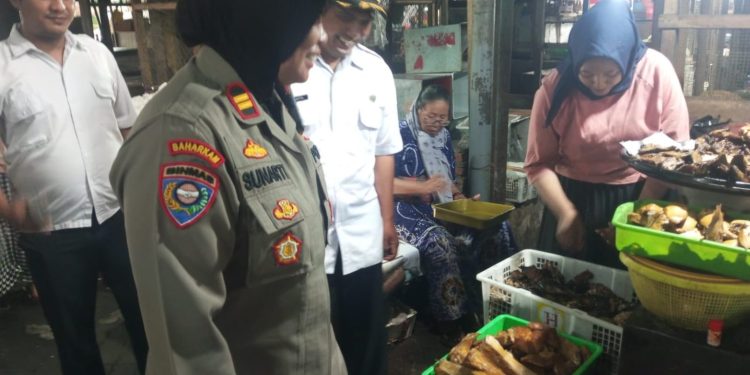 Jelang Lebaran, Polres Pasuruan Terus Pantau Harga Bahan Pokok