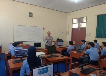 Polres Pacitan Sosialisasi Pemahaman AI kepada Siswa SMK Negeri 3 Pacitan
